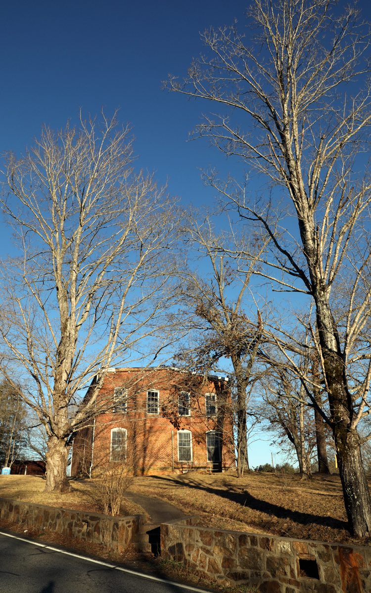 Tours Henry River Mill Village